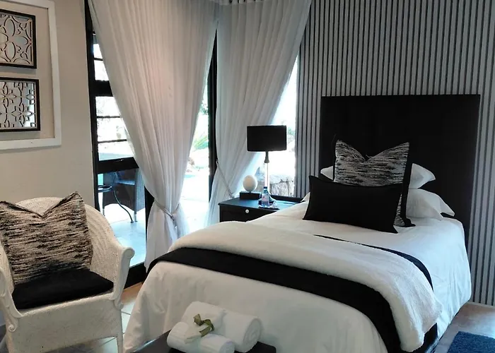 Kathu Hotels