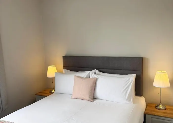 Navan Hotels