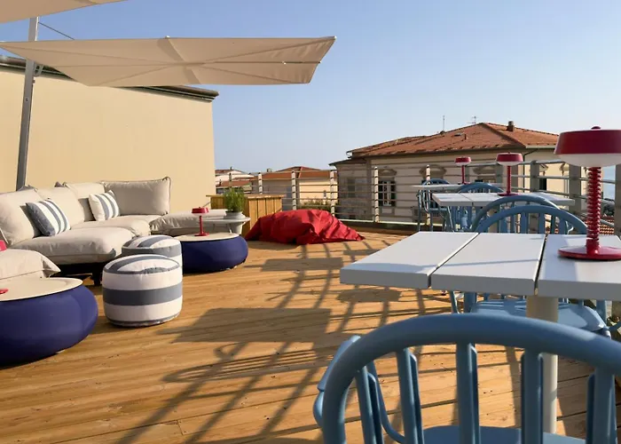 Marina Di Pisa Hotels