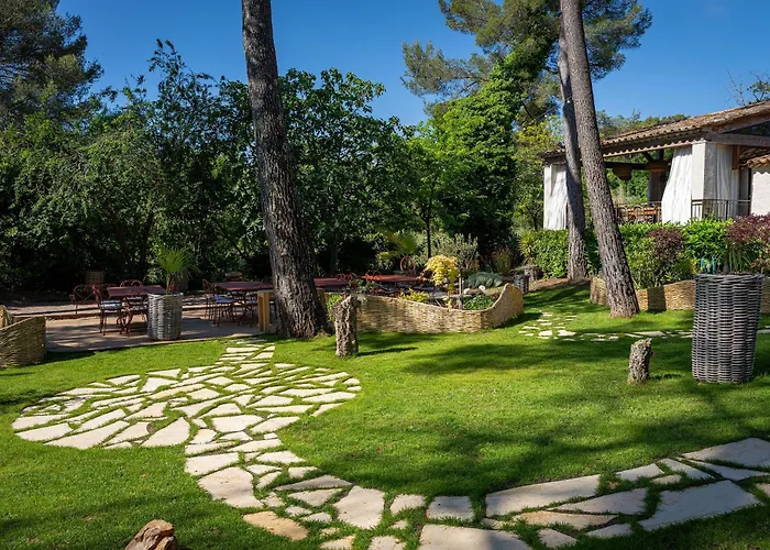 Saint-Paul-de-Vence Hotels