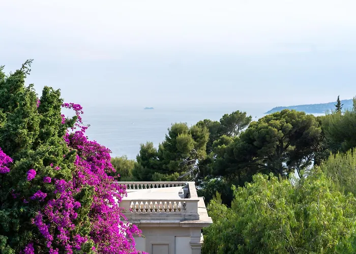 Cap-d'Ail Hotels