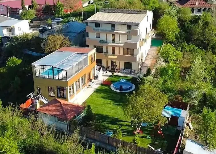 Hotel Legiandro Surami