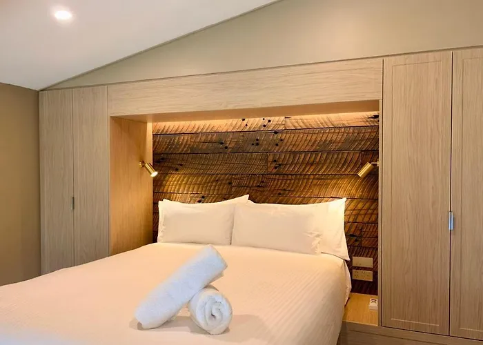 Mt Buller Chalet Hotel & Suites