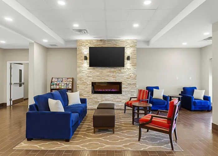 Comfort Inn & Suites