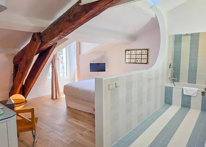 Hotel L'Orque Bleue