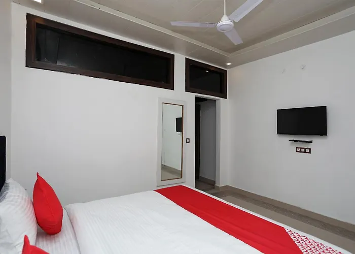 Oyo Flagship Hotel Uk-07