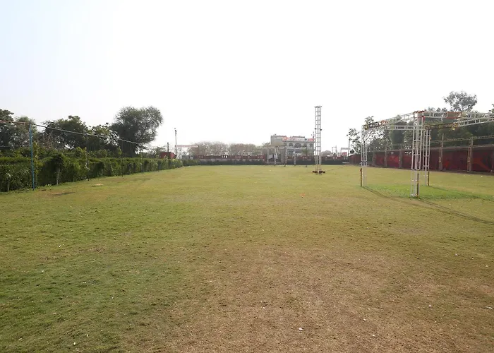 Hotel O Vandana
