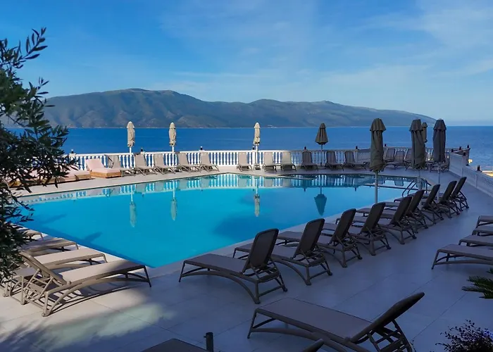 Toto Hotel & Apartments