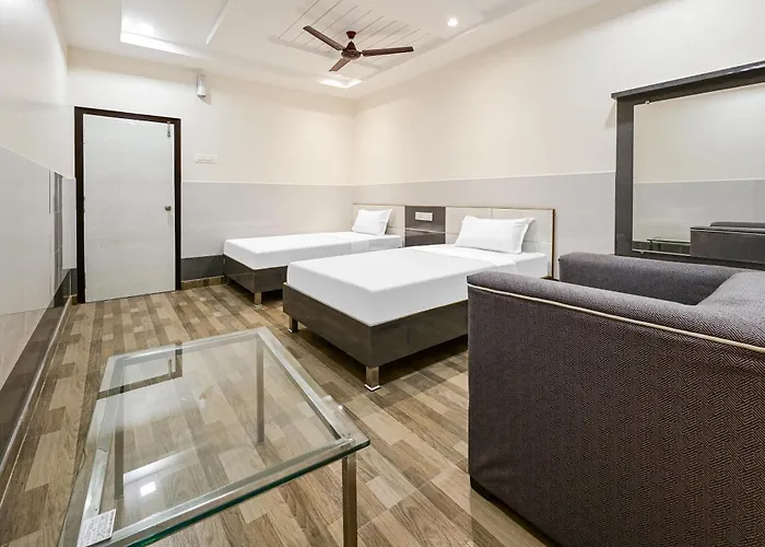 Hotel O Gv Grand