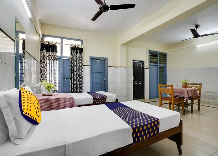 Spot On Swagath Tourist Home