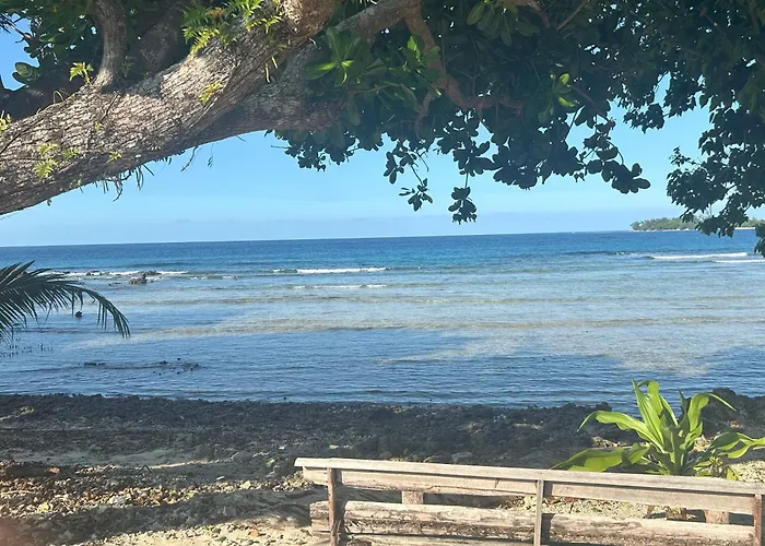 Hog Harbour Hotels