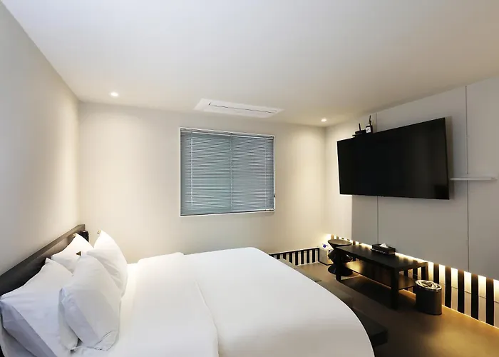 Hotel Rugo