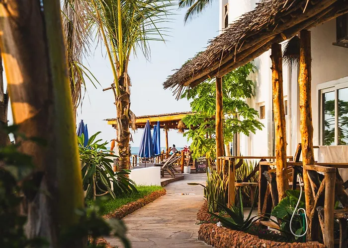 Dhow Beach Boutique Hotel