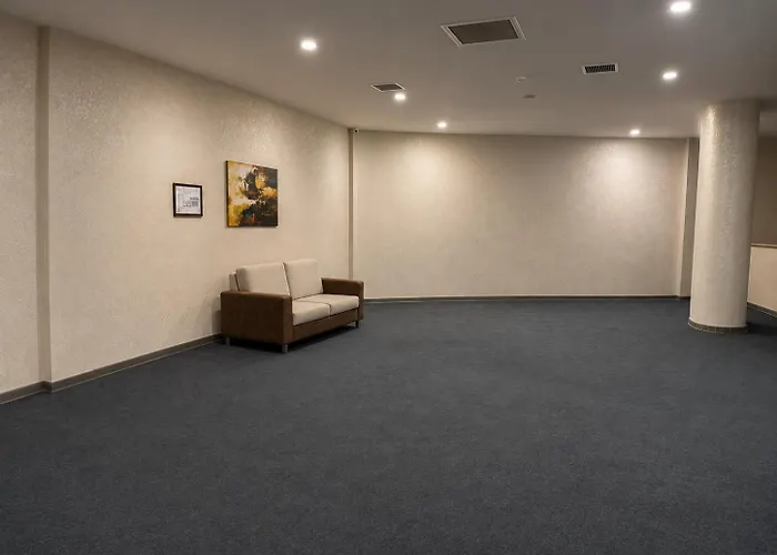 Arena Hotel Tartar