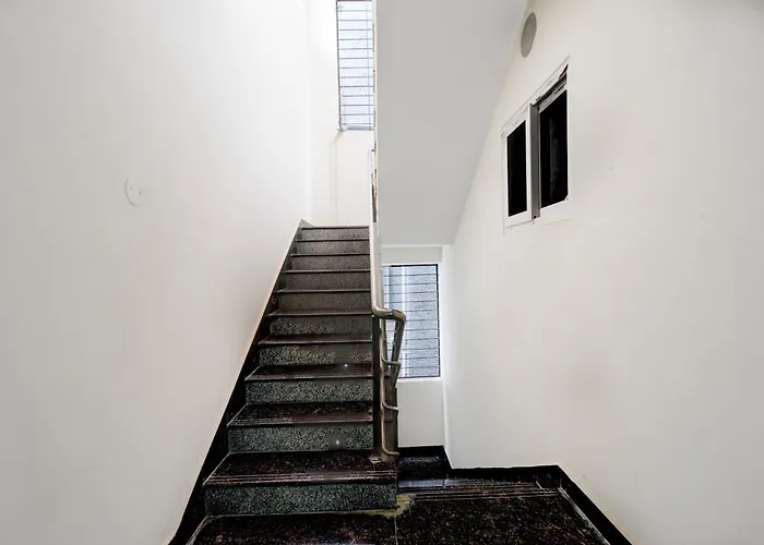 Hotel O Rr Grand Stay