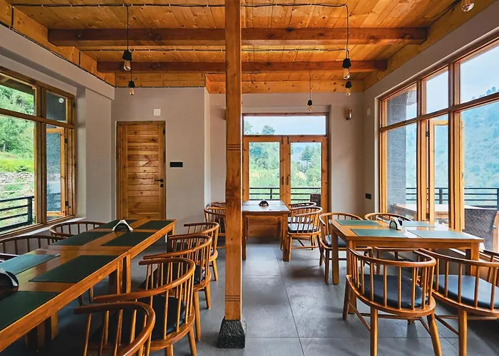 Sharan Stay - A Luxury Mountain Retreat
