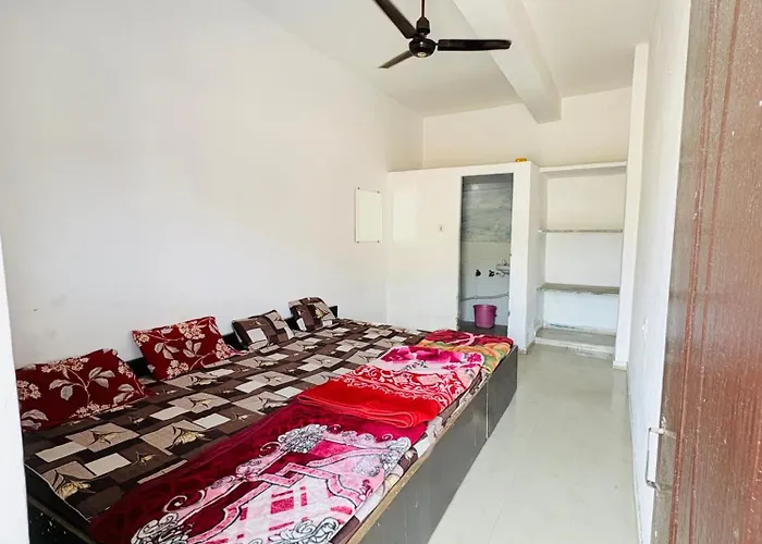 Shivraj Guest House