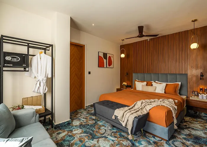 Perfectstayz Premium Aurevva, Rajpur Road