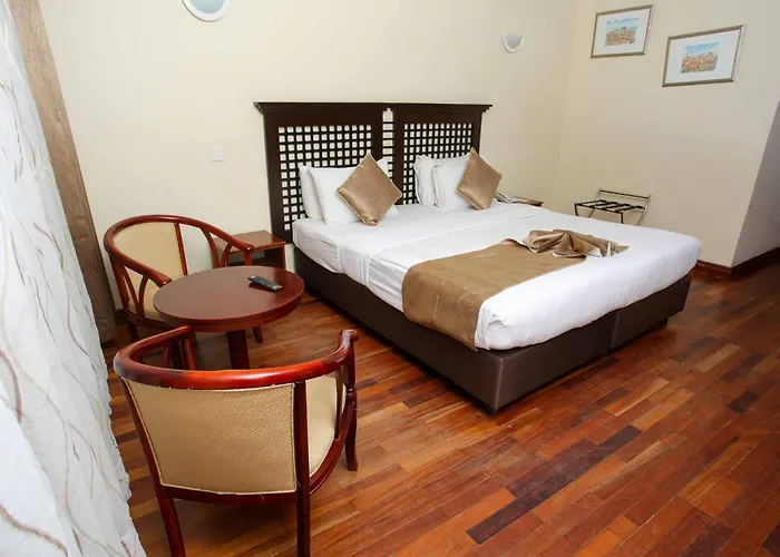 Cranes Suites Hotel