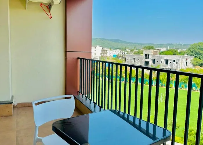 Hotel Ashoka Resort