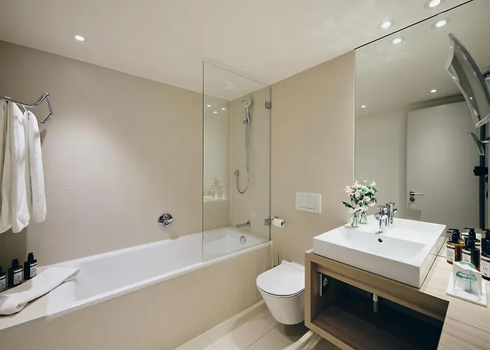Hotels in Lausanne
