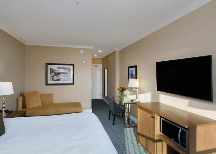 Majestic Inn And Spa