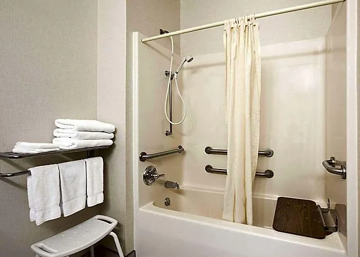 Pueblo Hotels