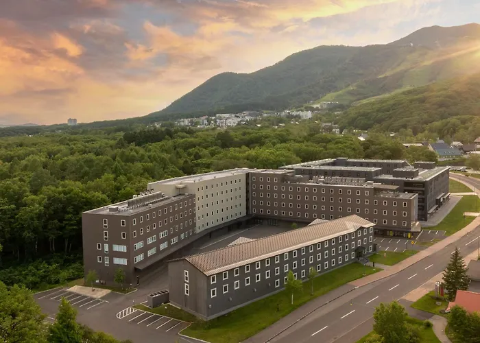Niseko Hotels