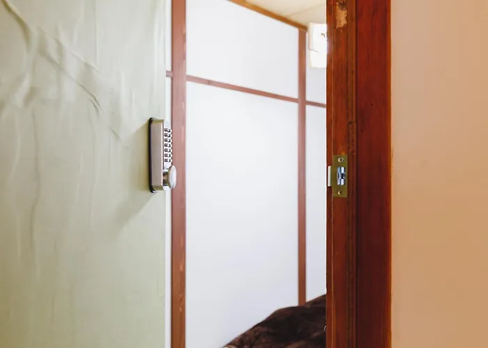 Couch Potato Hostel - Vacation Stay 88233