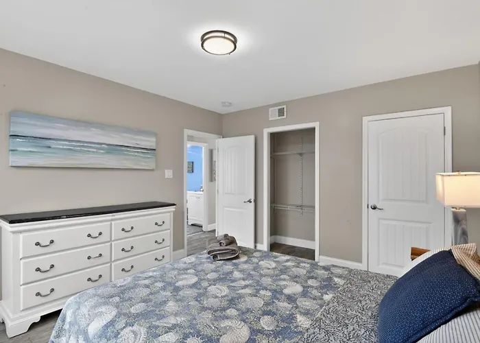 Radiant Beach Block Condo Parking Patio