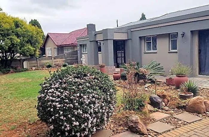 Willows Guest House