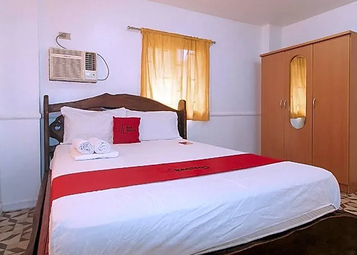 Reddoorz @ Moss Hotel Guevarra Dasmarinas