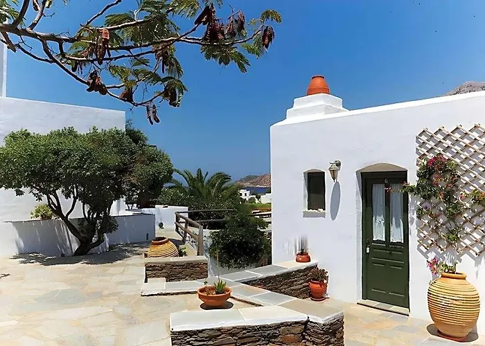 Sifnaika Konakia -Traditional Settlements