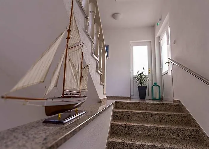White Stone Villa 43