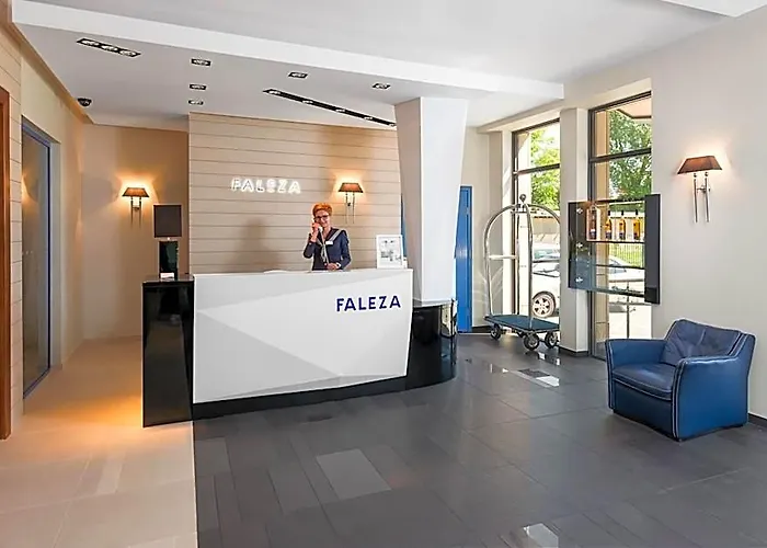 Hotel Faleza - Z Widokiem Na Morze