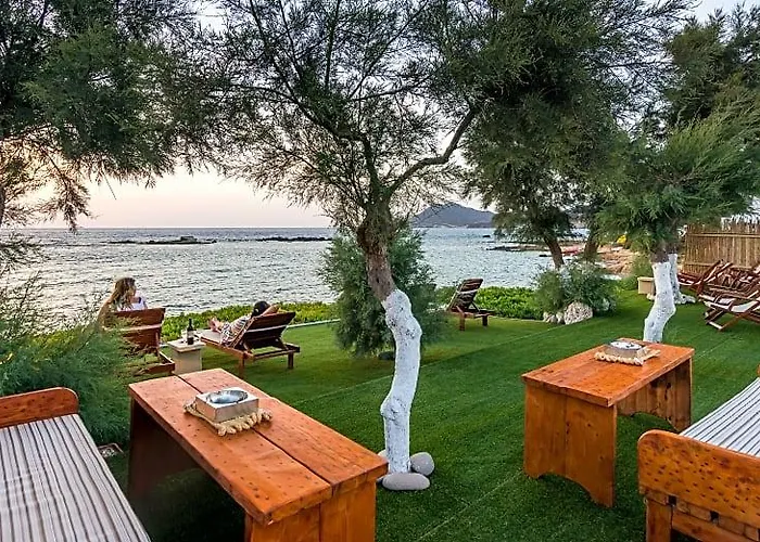 Milos Island Hotels