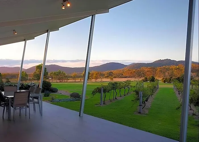 Azjure Studio Retreat