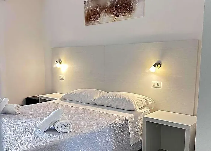 Longevity Hotel