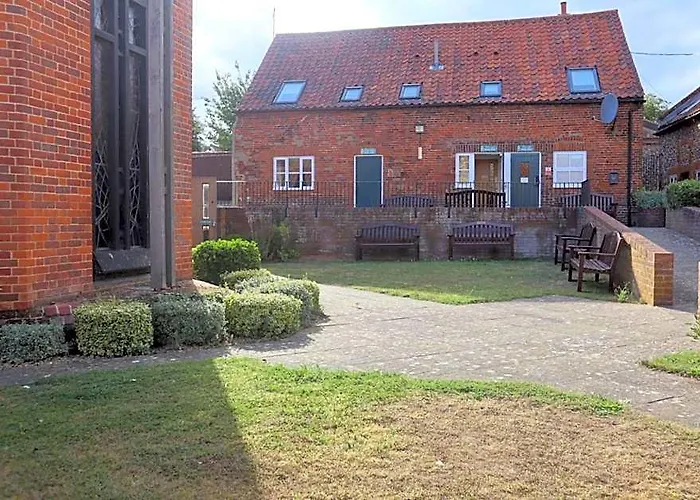 Elmham House - Pilgrim Hotel