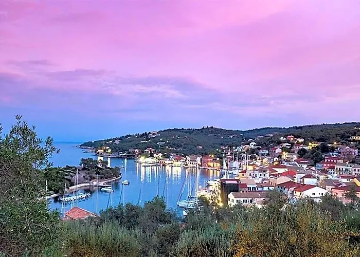 Paxos Hotels
