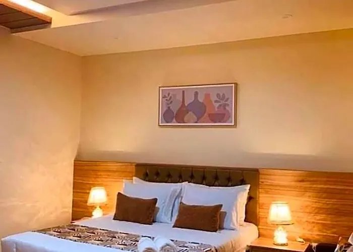 Golden Suites