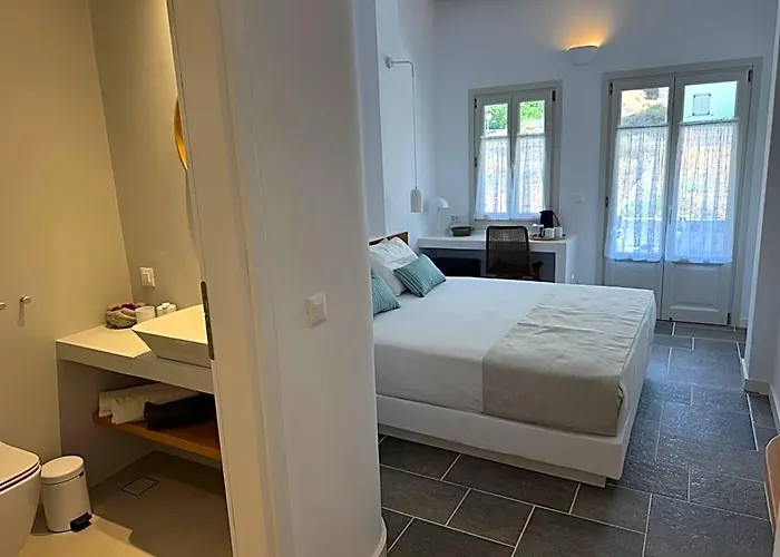 Myrto Hotel