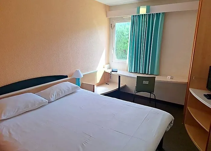 Ibis Setubal