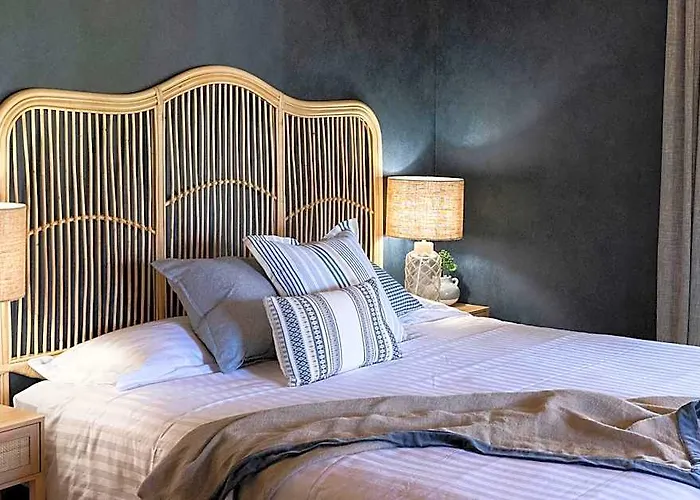 Dal Zotto Homestead & Petite Retreats