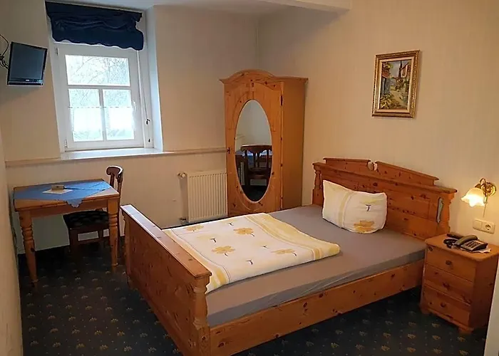 Hotels in Hungen