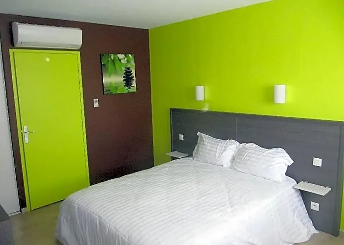 Hotel Cantal Cottages