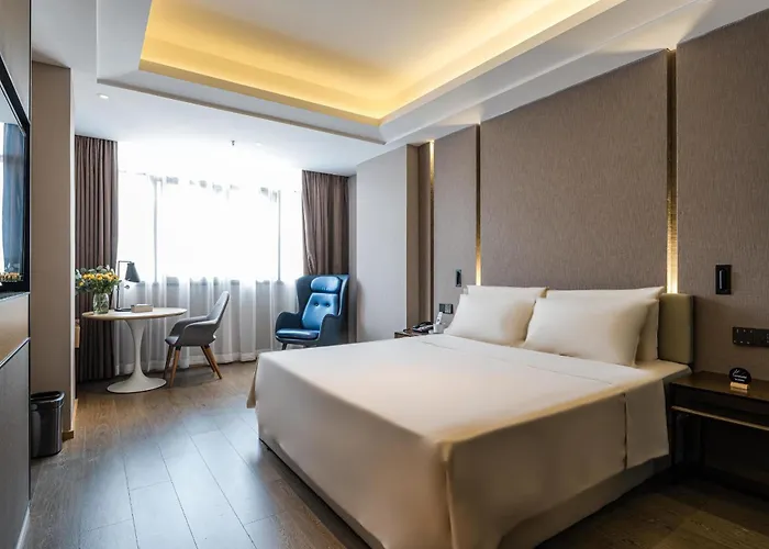 Atour Hotel Wushan Road Fuzhou Three Lanes And Seven Alleys