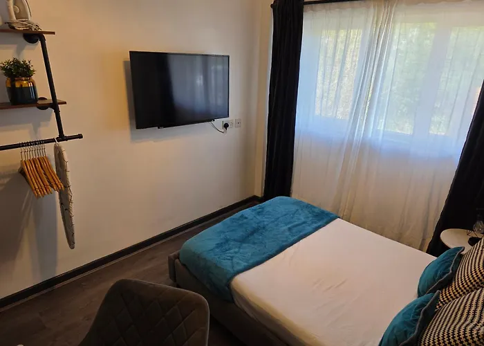 Eastwood Guest House - Receptionless