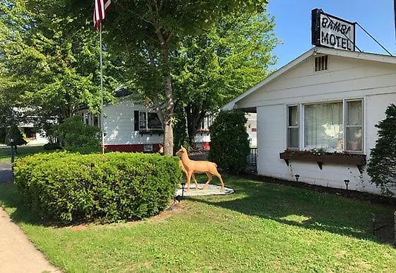East Tawas Hotels