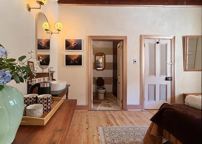 Voyager Boutique Homestead Retreat